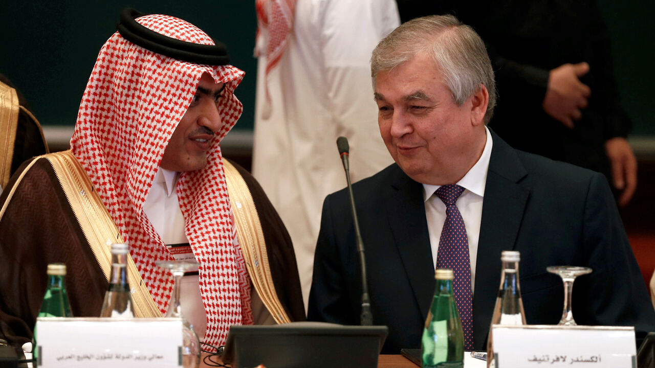 MIDEAST-CRISIS/SYRIA-OPPOSITION Saudi Gulf Affairs Minister Thamer Al-Sabhan (L) speaks with Russian Special Presidential Envoy for Syria Alexander Lavrentiev during a Syrian opposition meeting in Riyadh, Saudi Arabia, November 22, 2017. REUTERS/Faisal Al Nasser - RC19F177B570